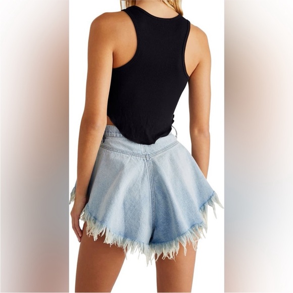 We the Free Harlie Denim Frayed Hem Shorts - Picture 3 of 5